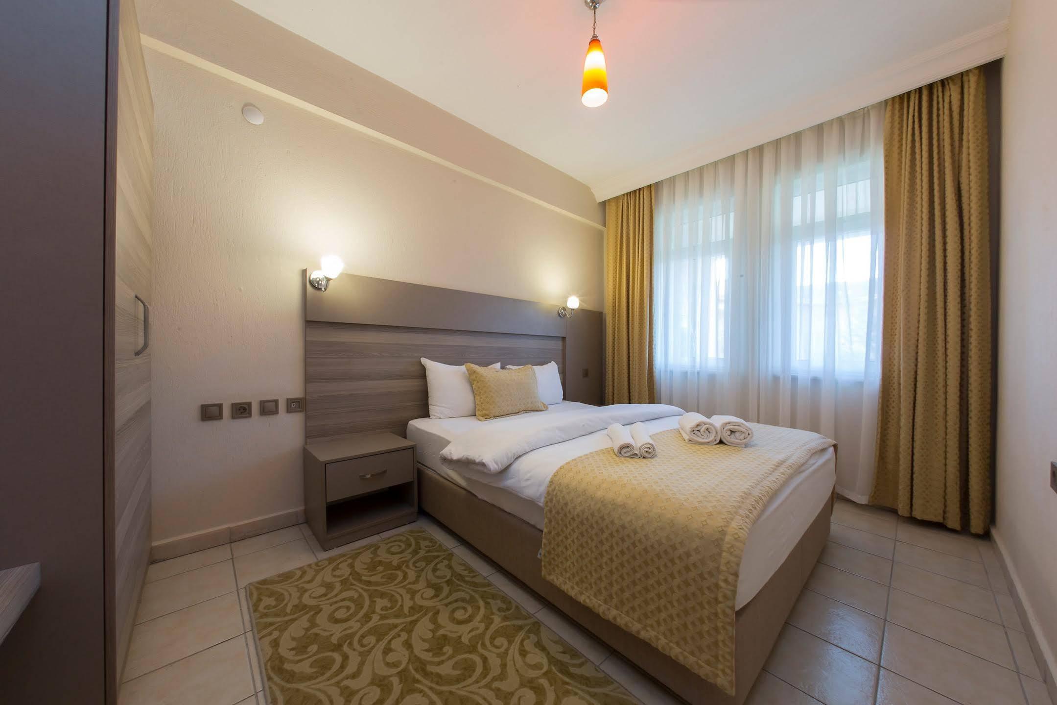 Ceylan Termal Saglikli Yasam Koyu Esquiceir Exterior foto