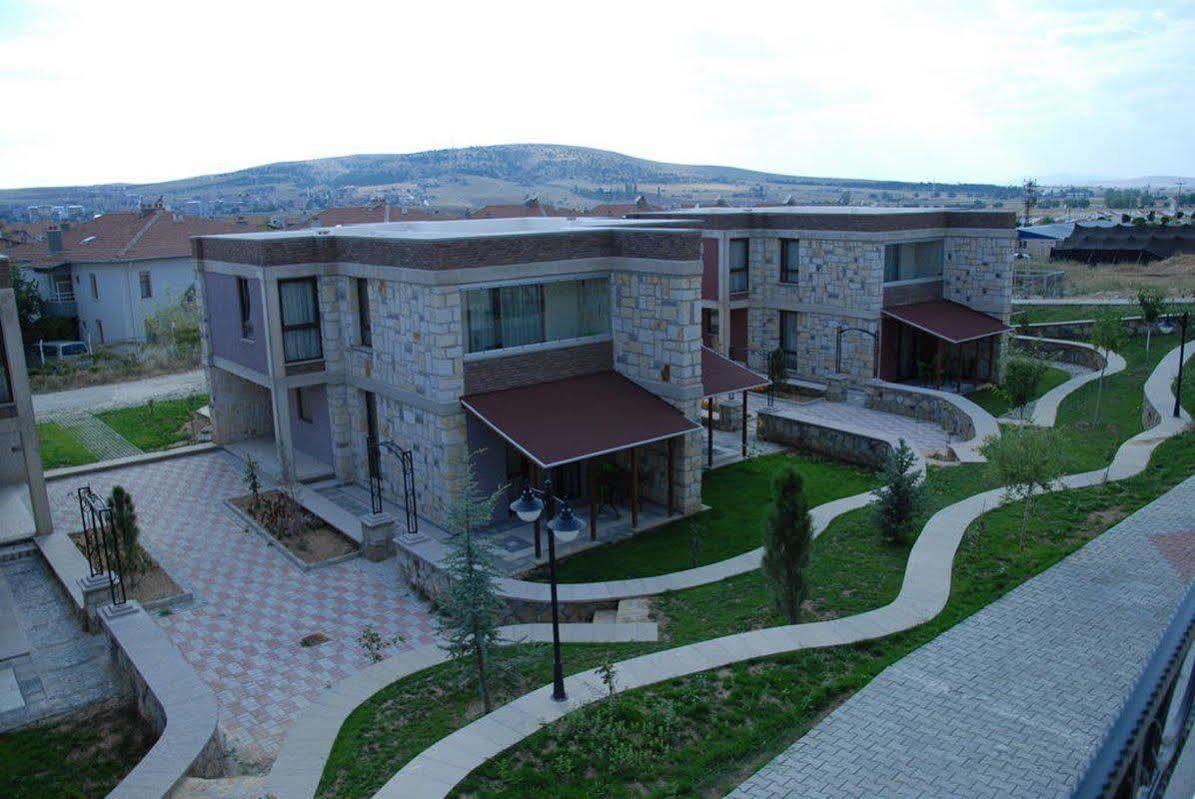 Ceylan Termal Saglikli Yasam Koyu Esquiceir Exterior foto